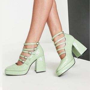 Daisy Street heeled shoes with strap detailing in sage green.